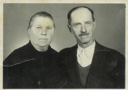 Radics Mama és Papa, Anyukám és Apukám