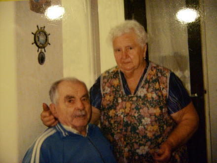 Kozári Mama,Kozári Papa